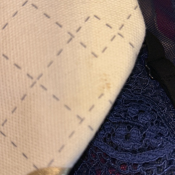 Daisy Marc Jacobs Perfume Bag - Picture 4 of 4